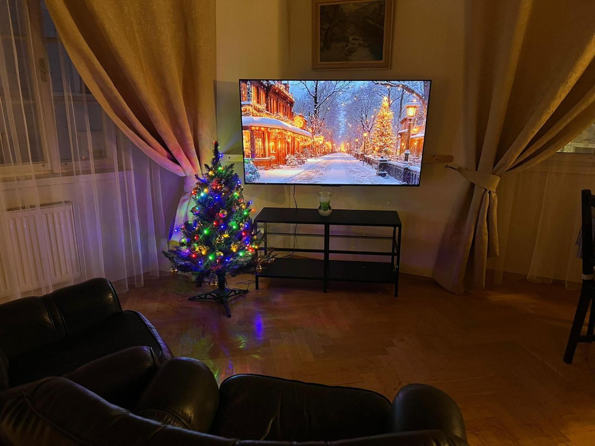 At The Blue Lion & Parking Assistance Apartment Praha Bagian luar foto