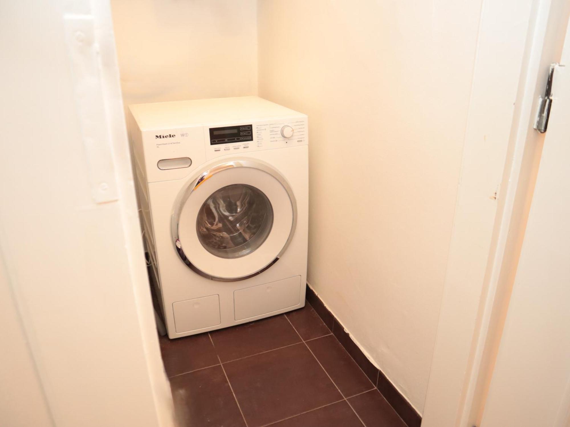 At The Blue Lion & Parking Assistance Apartment Praha Bagian luar foto