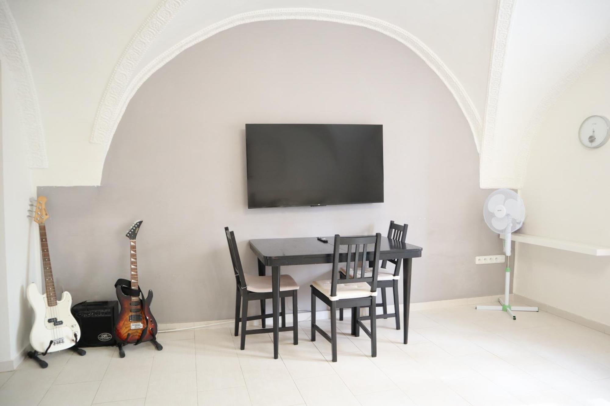 At The Blue Lion & Parking Assistance Apartment Praha Bagian luar foto